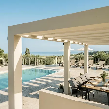 Casa Lydia - With Private Pool, By Zantewize וילה Plános