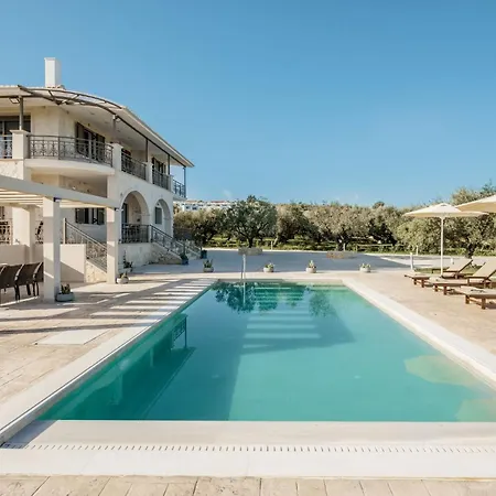 Casa Lydia - With Private Pool, By Zantewize Вилла *