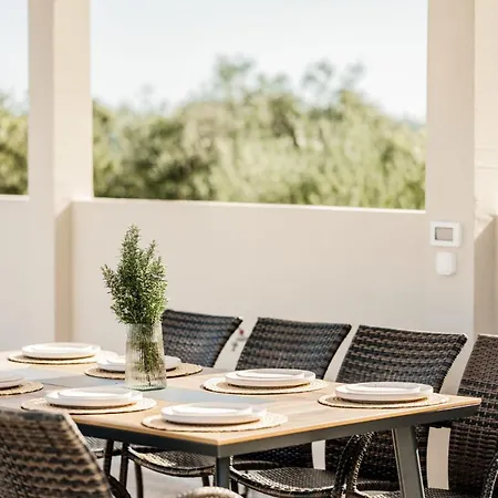 Casa Lydia - With Private Pool, By Zantewize *