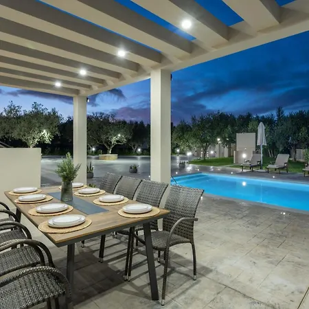 וילה Casa Lydia - With Private Pool, By Zantewize Plános