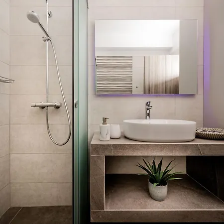 Casa Lydia - With Private Pool, By Zantewize Планос