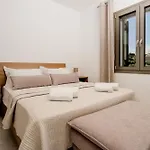 Casa Lydia - With Private Pool, By Zantewize Plános